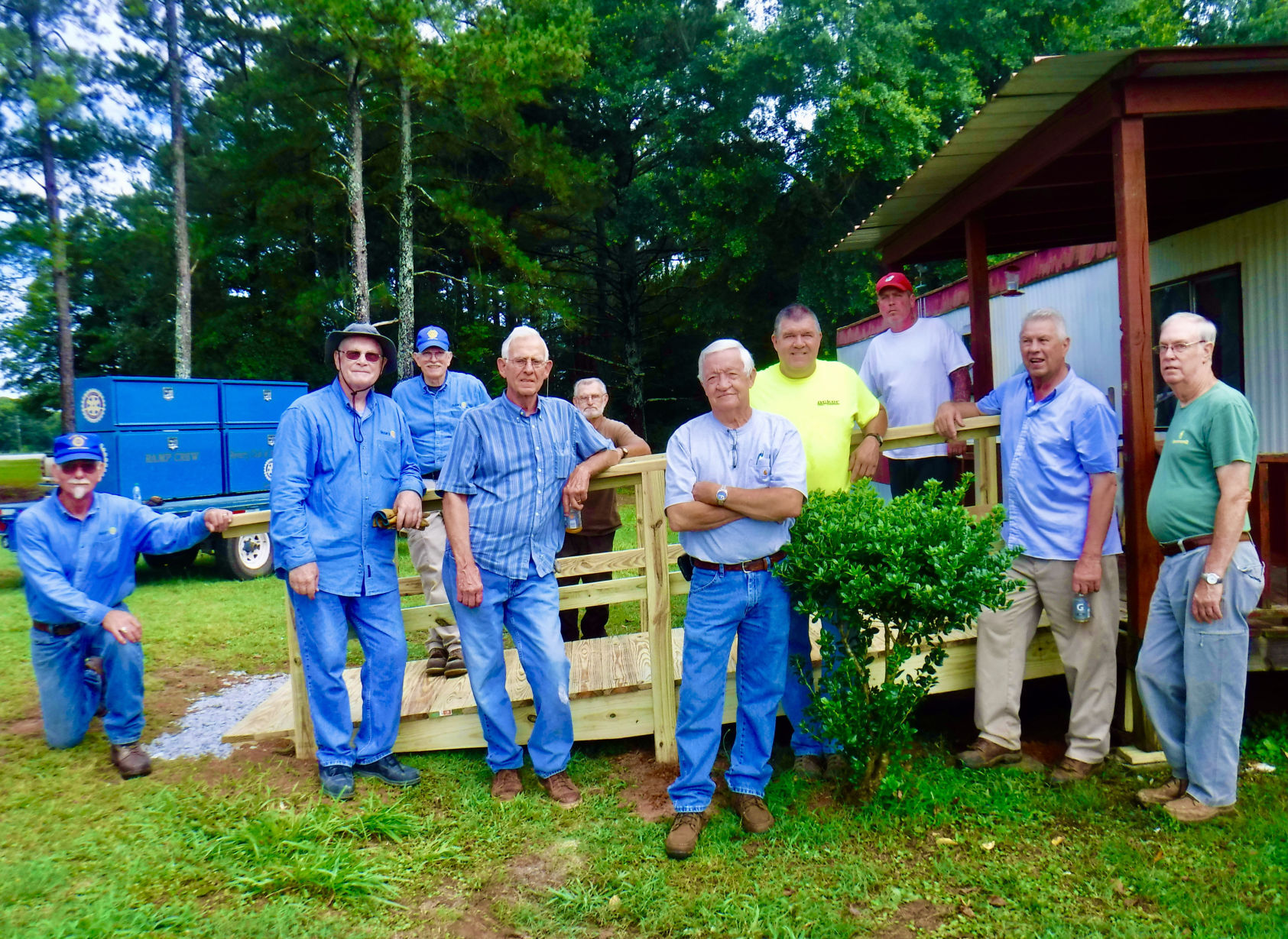 Rotary Club builds its 825th ramp for the Manders family